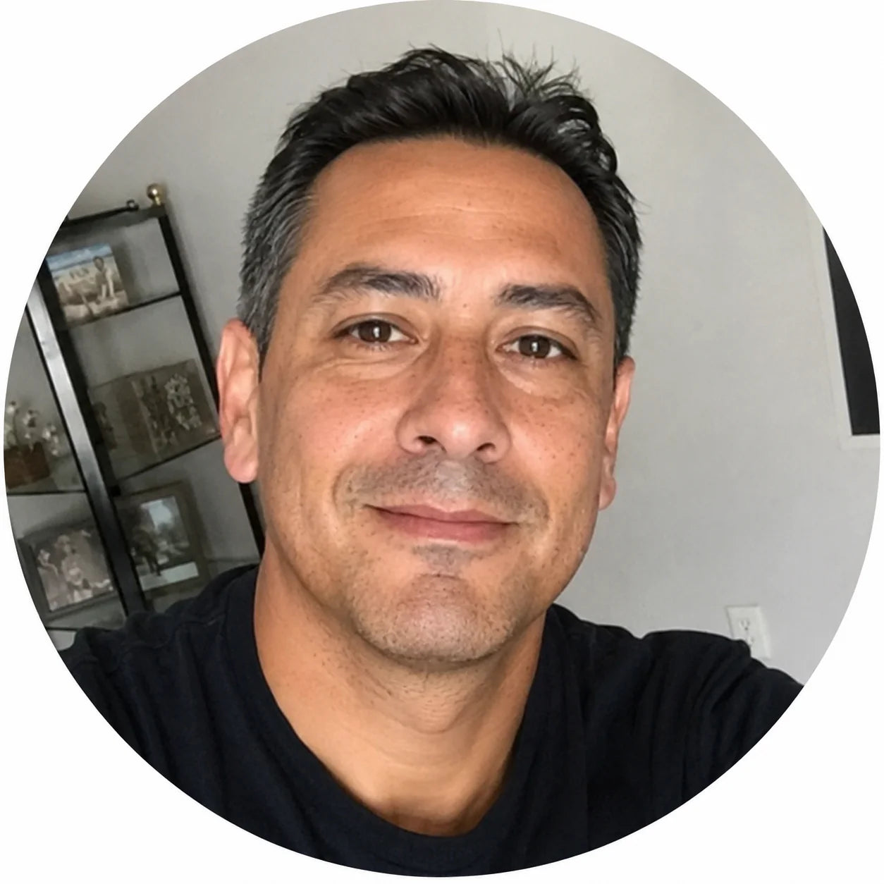  Miguel A., 44 años 