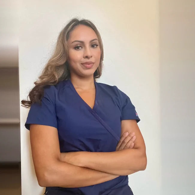 Dr. Savannah, Dermatologist
